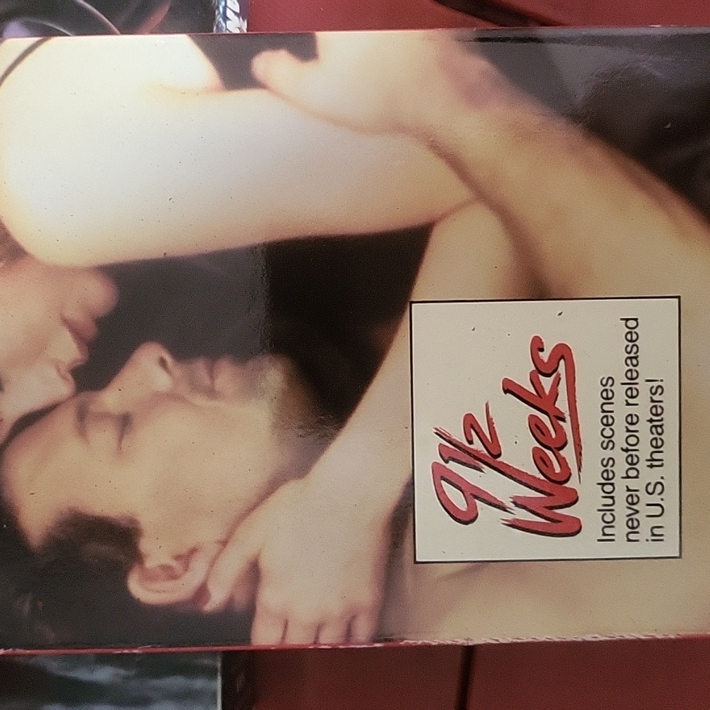 9 1/2 WEEKS VHS FILM KIM BASSINGER MICKEY ROURKE